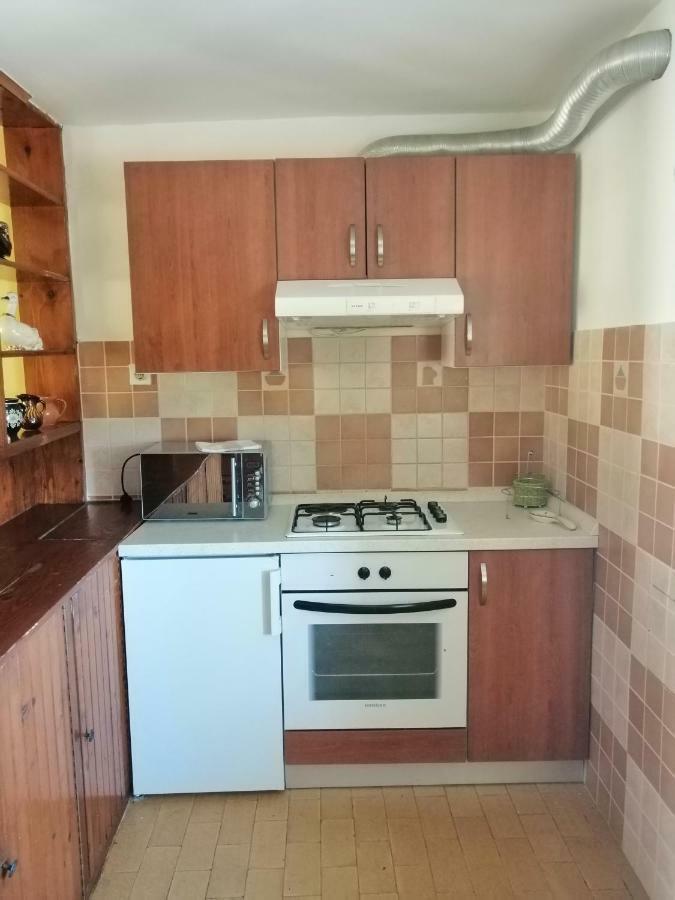 Apartments Luce Kornić Esterno foto